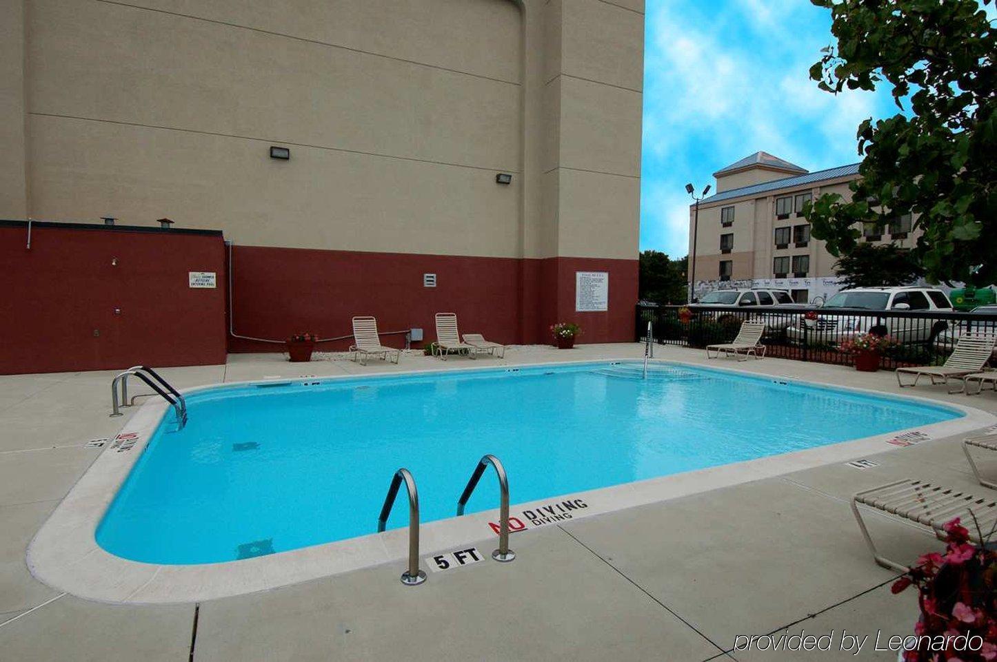 Hampton Inn Raleigh/Durham Airport Морисвил Екстериор снимка